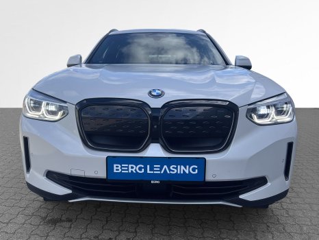 2021 BMW iX3
